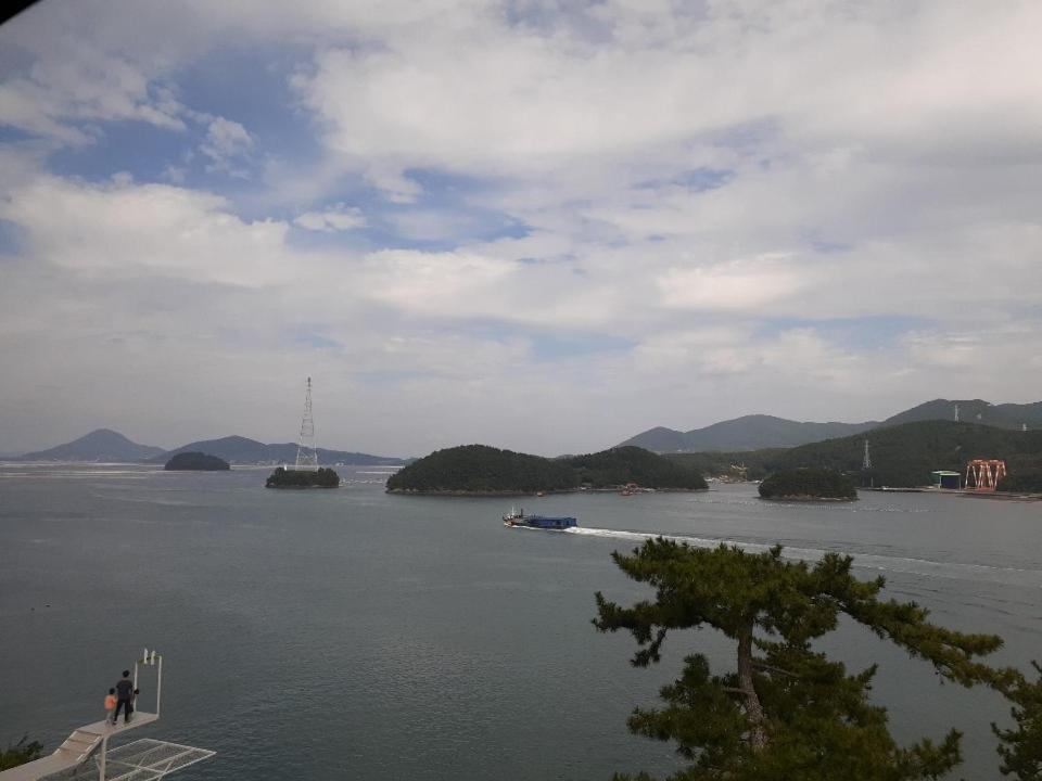 Tongyeong Bridge Hotel エクステリア 写真